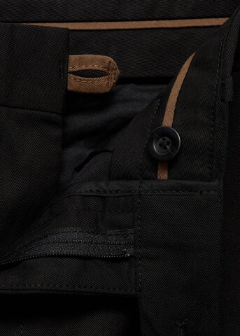 MANGO MAN Regular Pleated Pants 'Nicco' in Black