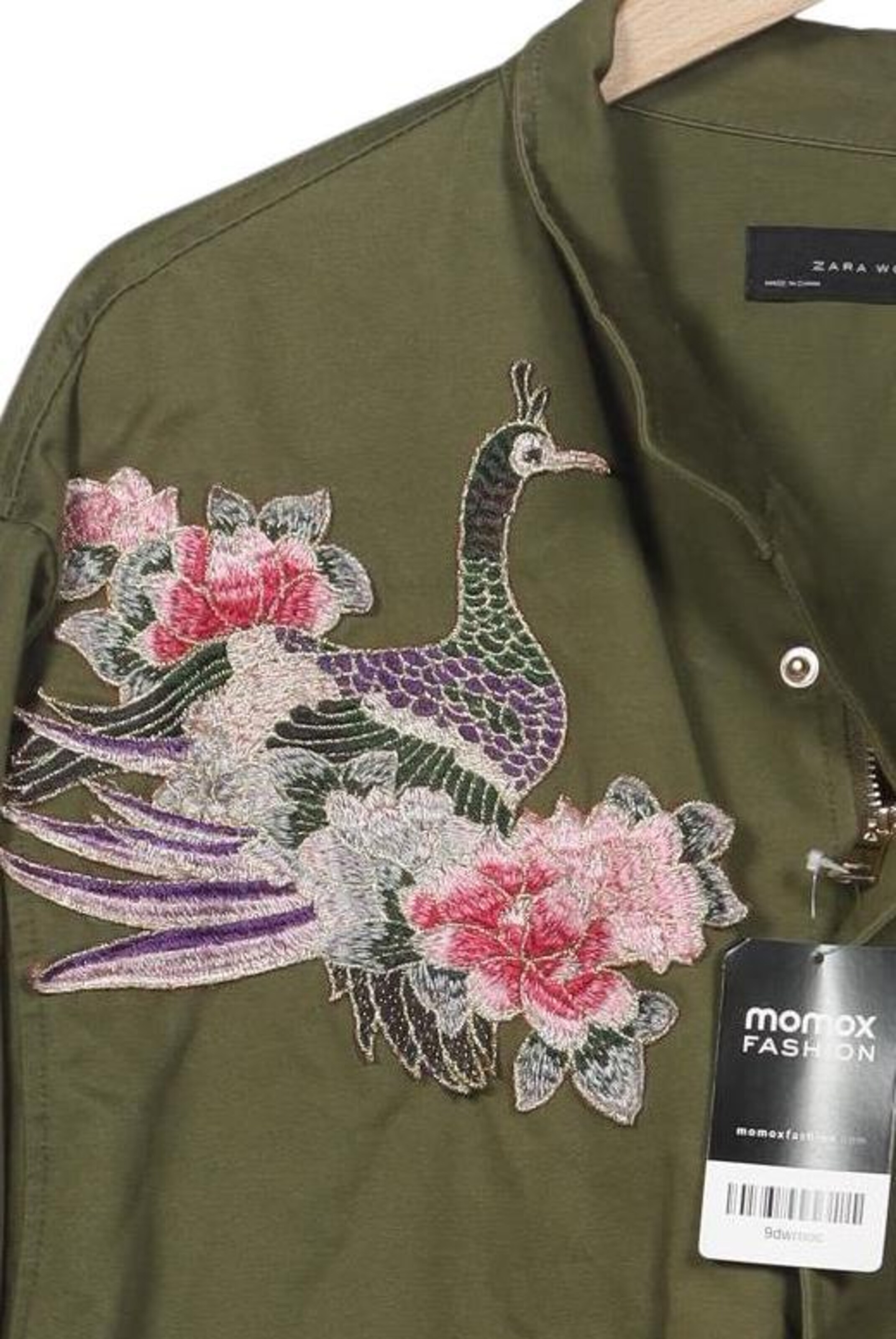 ZARA Jacket & Coat in M in Green