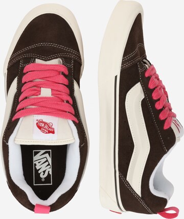 VANS Σνίκερ χαμηλό 'Knu Skool' σε καφέ