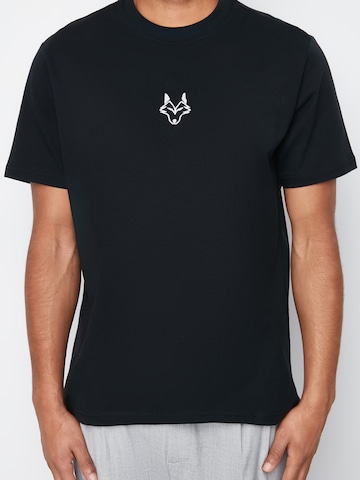 Trendyol T-Shirt in Schwarz