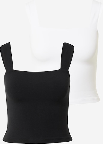 Abercrombie & Fitch Top in Black: front