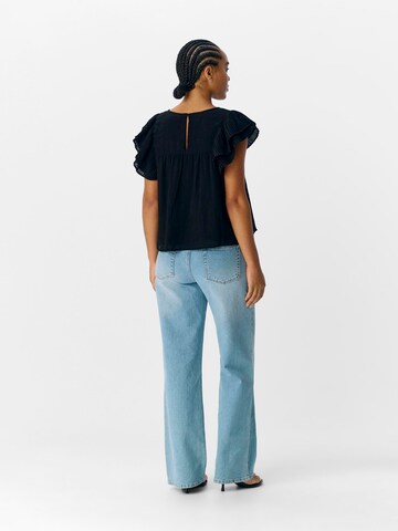 OBJECT - Blusa 'OBJAnn' en negro