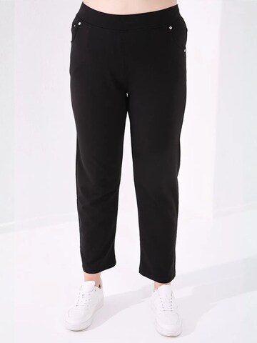 Tommy Life Regular Pants 'Jogginghose' in Black