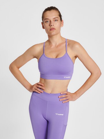 Hummel Bustier Sport bh 'Chipo' in Lila: voorkant