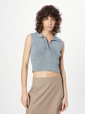 WEEKDAY Knitted Top 'Liv' in Blue: front