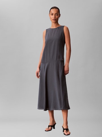 Robe Calvin Klein Jeans en bleu : devant