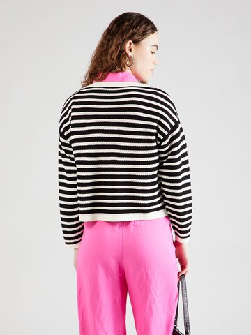 Pull-over Sisley en noir