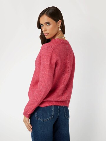 GUESS Strickjacke in Pink