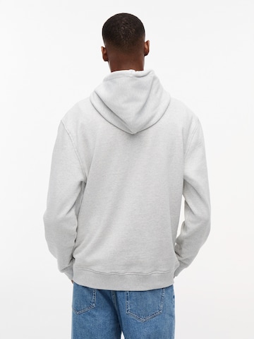 Tommy Jeans Sweatshirt i grå