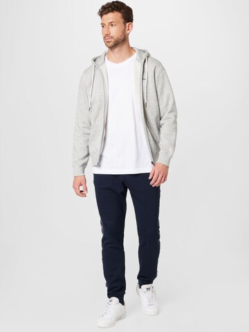 Champion Authentic Athletic Apparel Sweatjacke in Grau