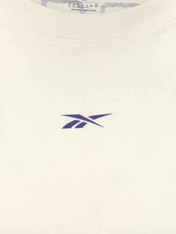 Reebok - Camiseta funcional 'Les Mills' en blanco