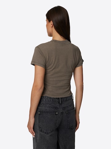 Good For Nothing T-Shirt in Braun