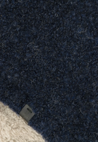 Bonnet Bickley + Mitchell en bleu