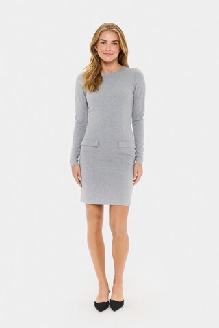 SAINT TROPEZ - Vestido em cinzento