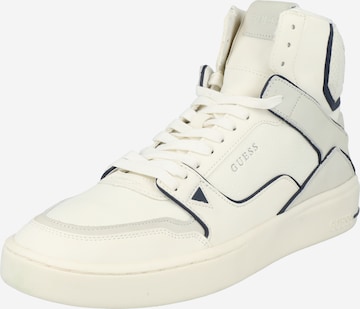 GUESS حذاء رياضي برقبة 'VERONA' بلون أبيض: الأمام