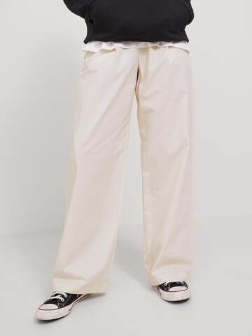 Wide leg Pantaloni 'Vigga' di JJXX in bianco