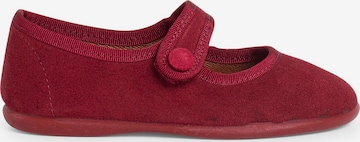 Pisamonas - Zapatos bajos en rojo: frente