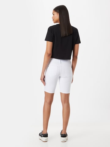 Hailys Slimfit Shorts 'Jenny' in Weiß