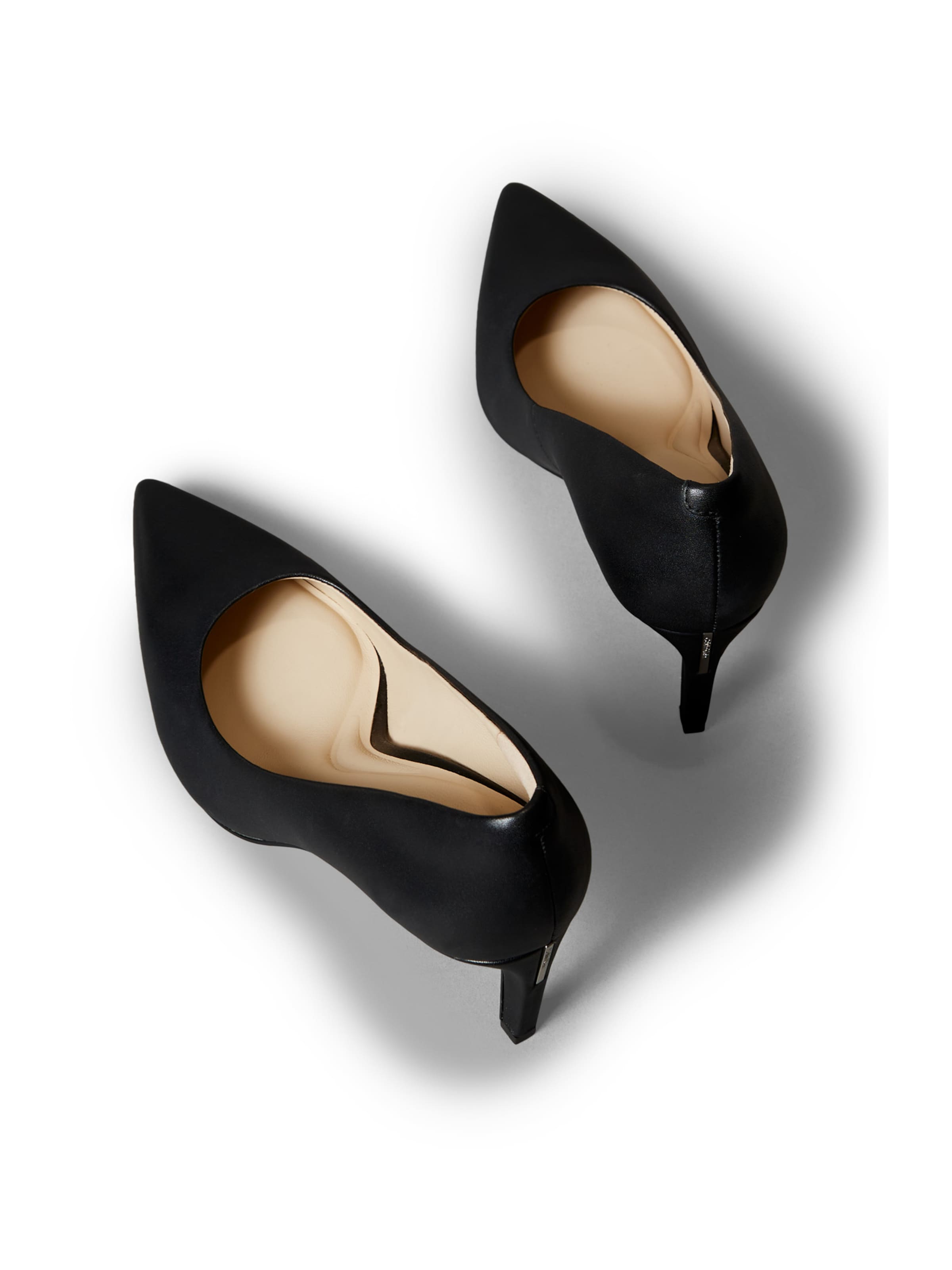 Escarpins 'ESS 70' Calvin Klein en noir