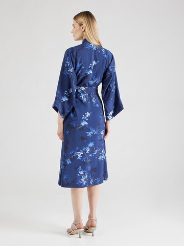 Rochie 'FREILEIF' de la Munthe pe albastru