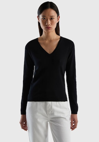 UNITED COLORS OF BENETTON Sweater in Black: front