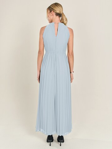 APART Jumpsuit in Blue: front