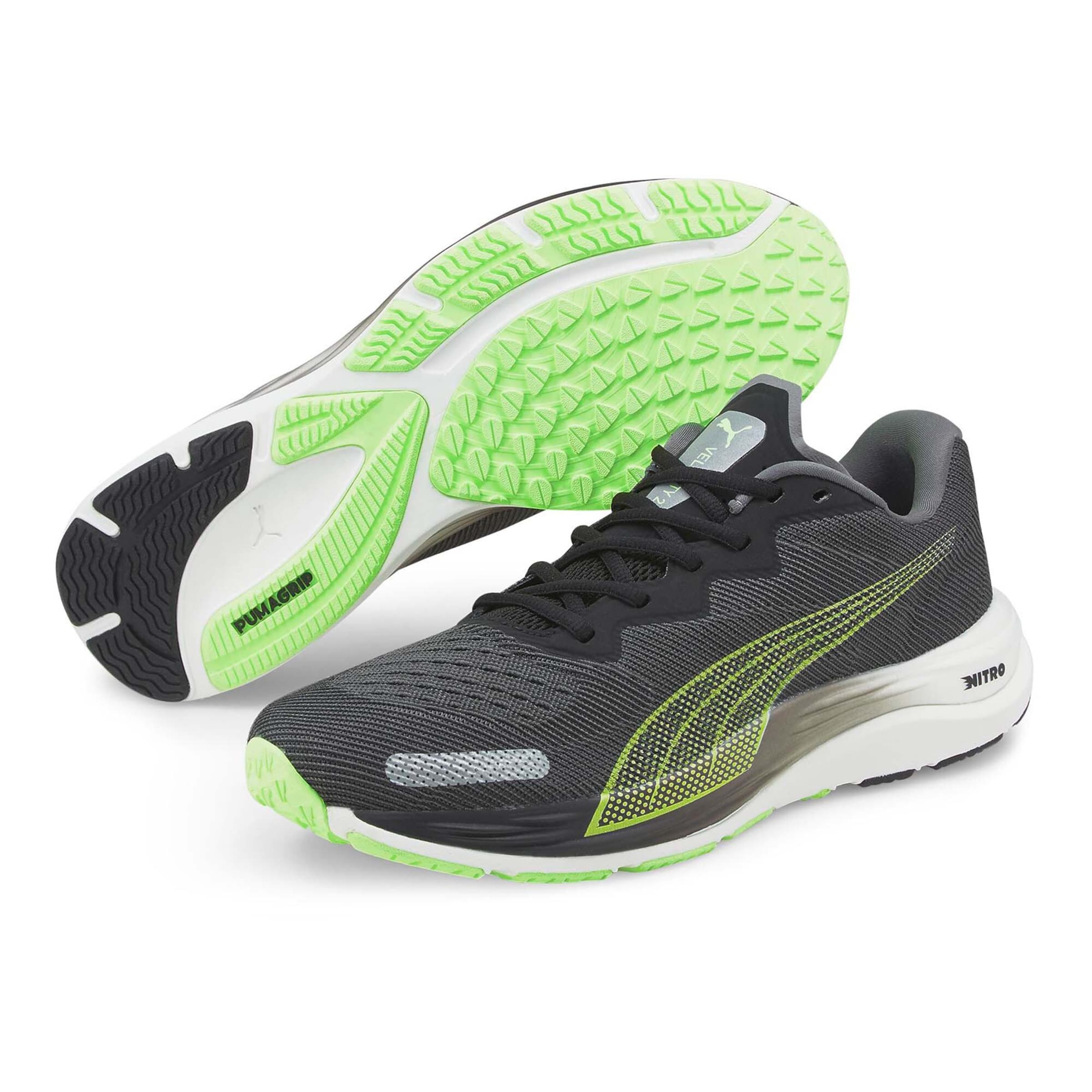 Baskets basses PUMA en noir