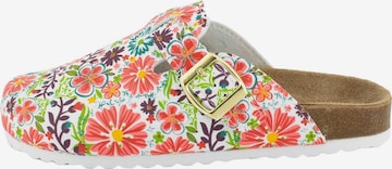 SUPERSOFT by Indigo Clogs 'Classic' in White: front