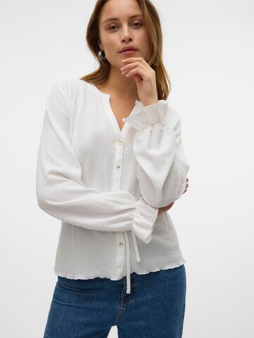 VERO MODA Blouse in White