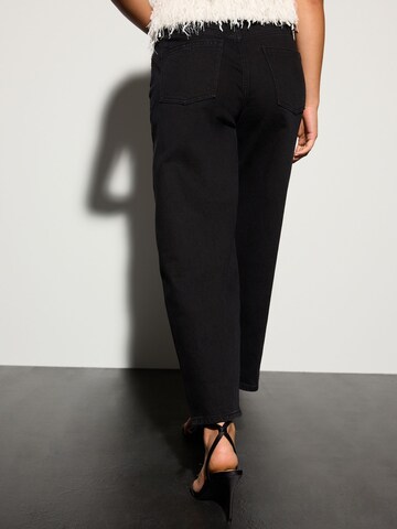 Next Barrel Jeans in Schwarz