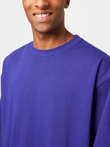 WEEKDAY - Sweatshirt em azul