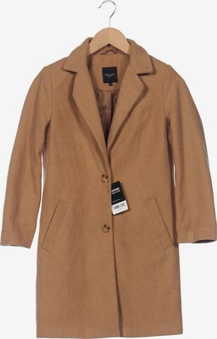 NEW LOOK Jacket & Coat in XS in Beige: front