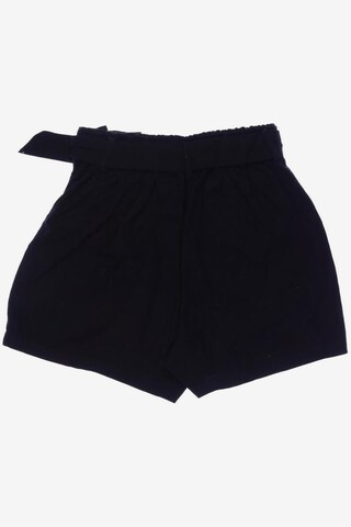 Pull&Bear Shorts S in Schwarz