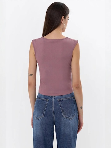 Hiccup Top in Pink