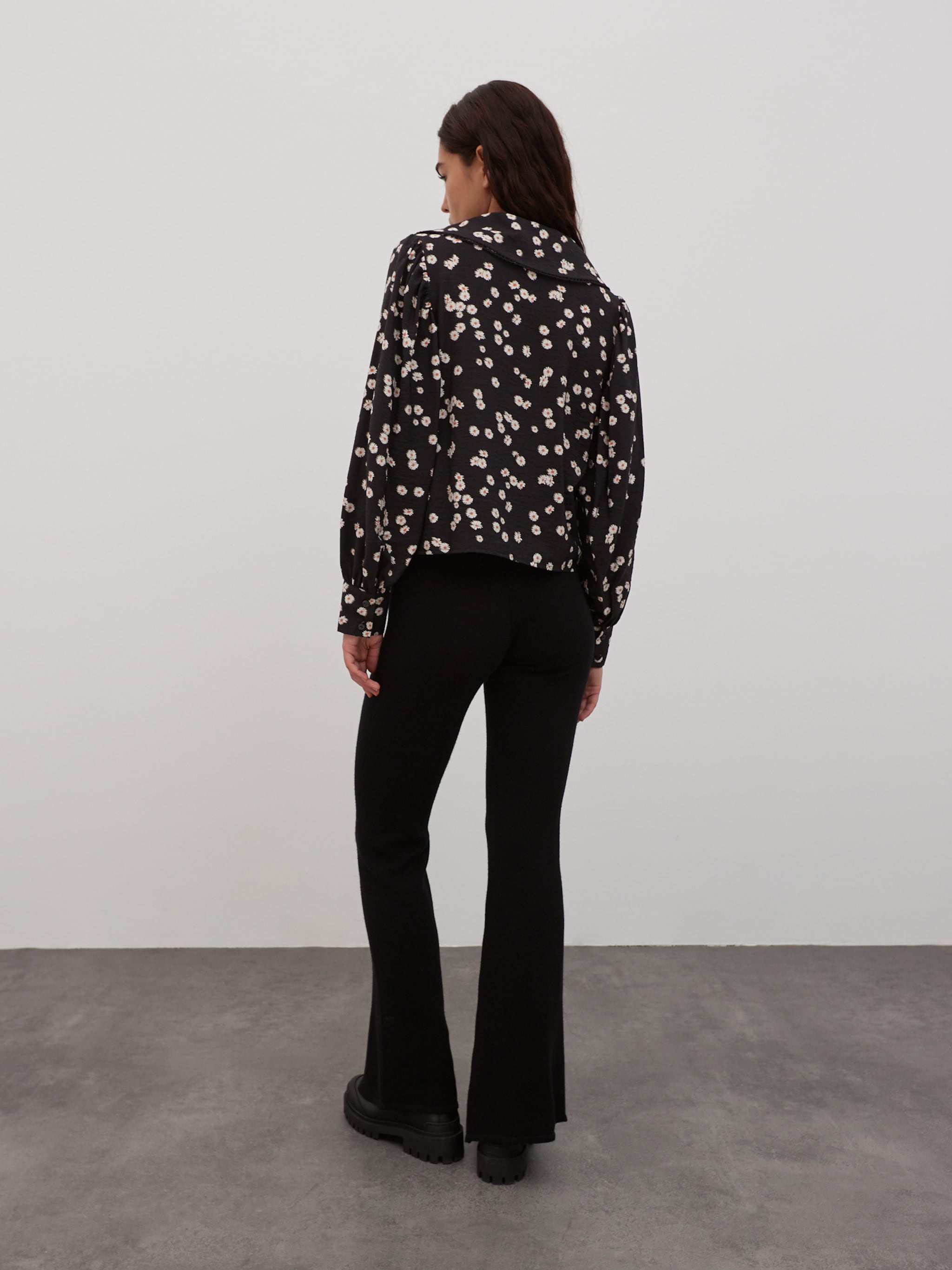 EDITED Producten Blouse 'Mariel' Zwart