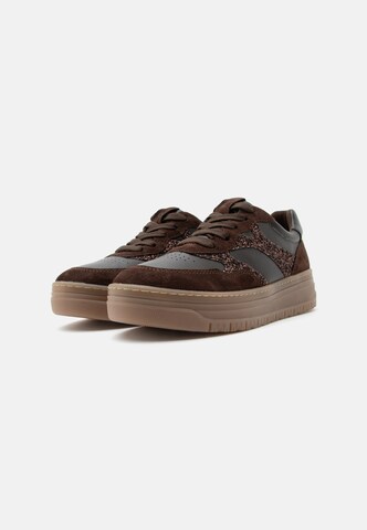 Tamaris Sneakersy niskie w kolorze brązowy