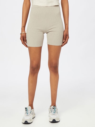 NU-IN Shorts in beige, Modelansicht