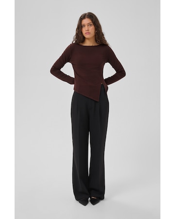 My Essential Wardrobe - Blusa en marrón