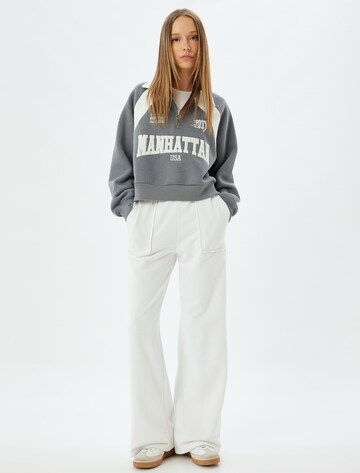 Koton Sweatshirt in Grijs