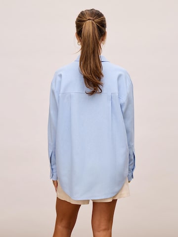 noar studios Блуза в синьо