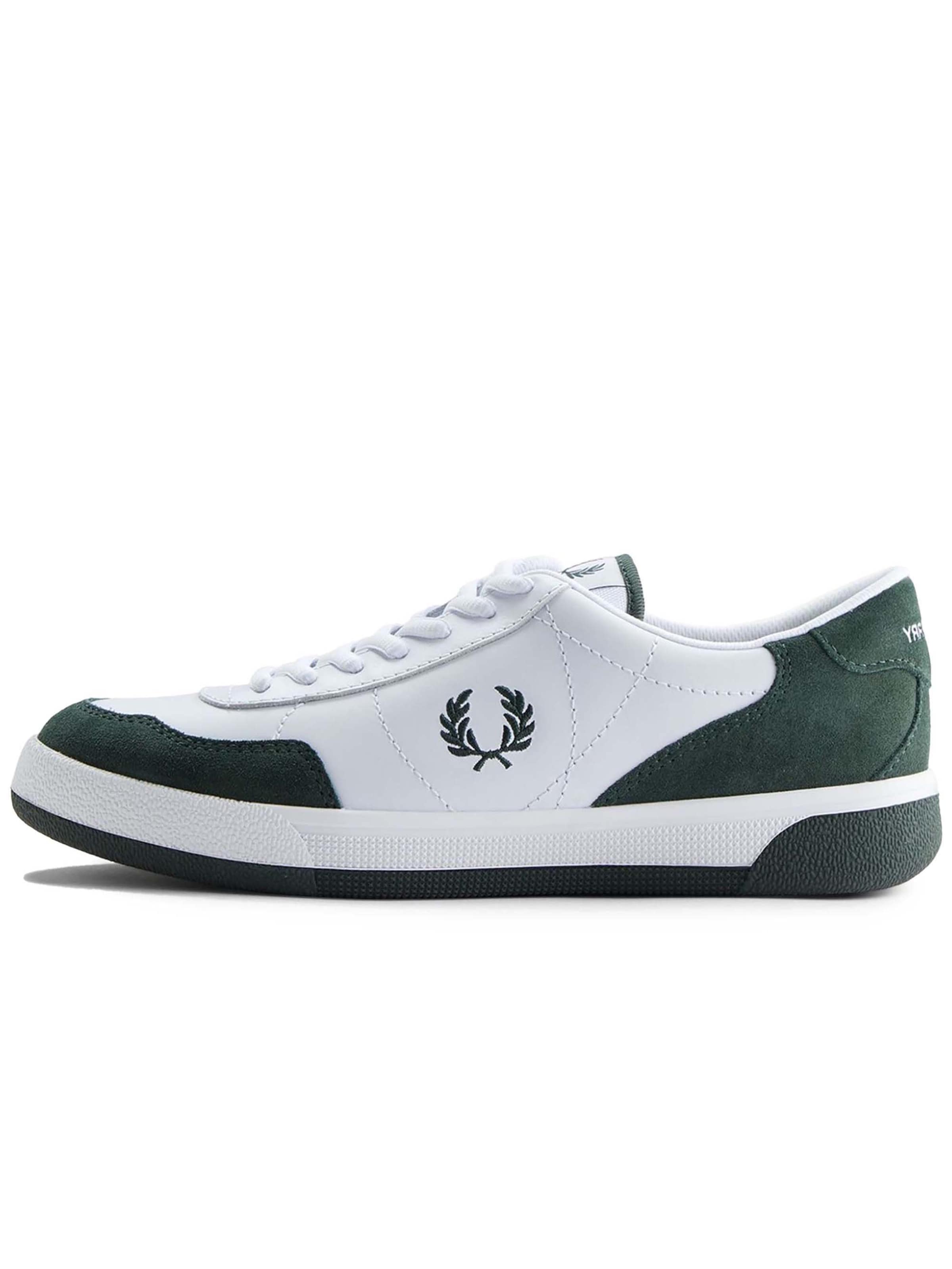 Fred Perry Sneakers laag in de kleur Spar / Wit, Productweergave