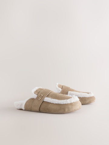 self. Slipper in Beige