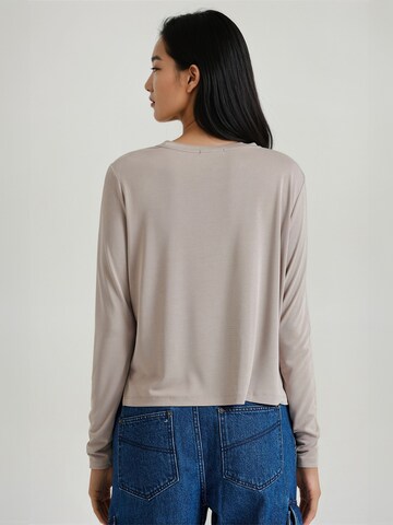 Funky Buddha Shirt in Grey