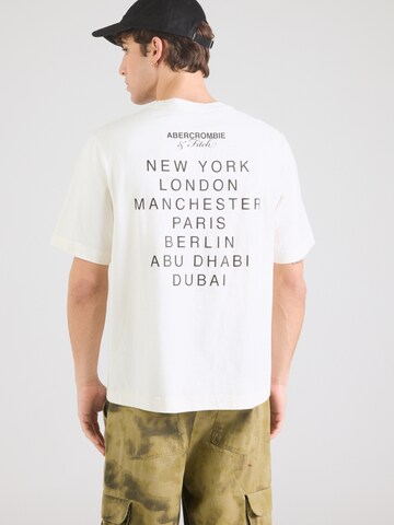 Abercrombie & Fitch Majica 'CITIES' | bela barva: sprednja stran