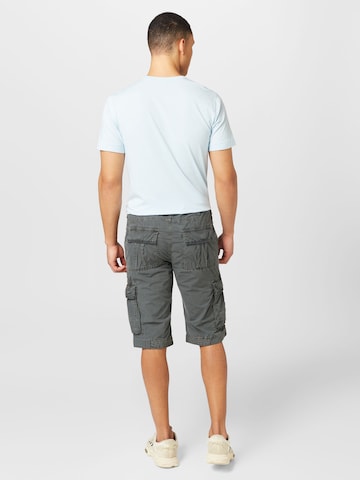 Regular Pantalon cargo CAMP DAVID en gris