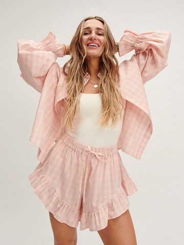 Tatiana Zidekova - Blusa en amarillo: frente