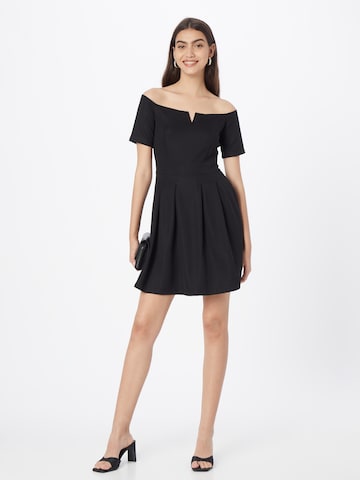 Rochie 'Maura' de la ABOUT YOU pe negru