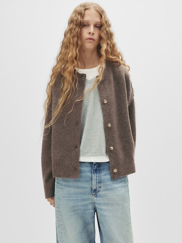 Pull&Bear Pletena jopa | rjava barva: sprednja stran