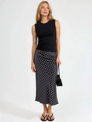 Busem Top in Black