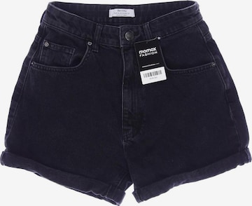 Bershka Shorts S in Schwarz: predná strana